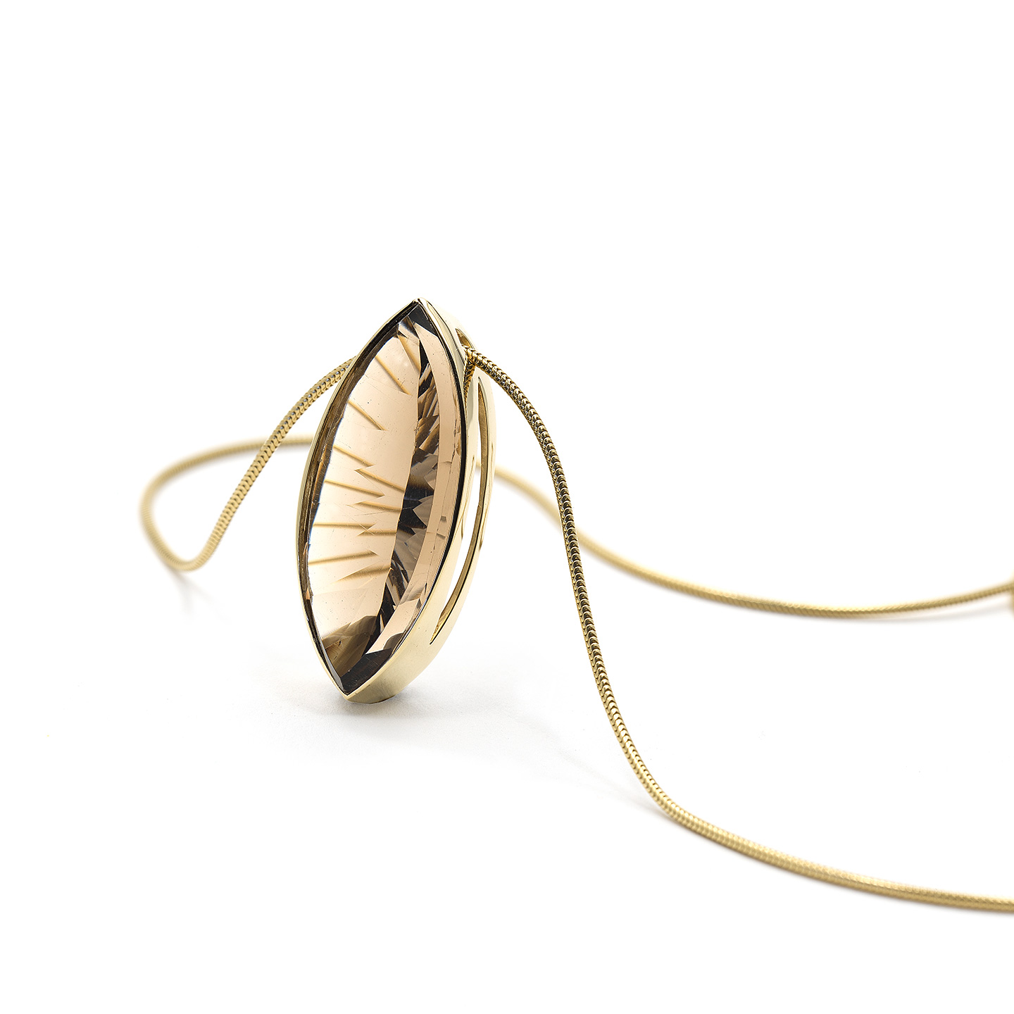 Anhänger 585/000 Gelbgold mit Rauchquarz an Schlangenkette 585/000 Gelbgold